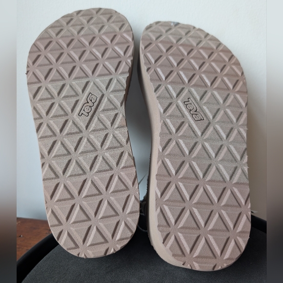 Teva Sandals Women's Size 8 Flatform Universal Sunscape Sandals Lagenlook Eco - Picture 9 of 14